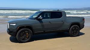 Model Rivian R1T (Electric Pickup Truck)